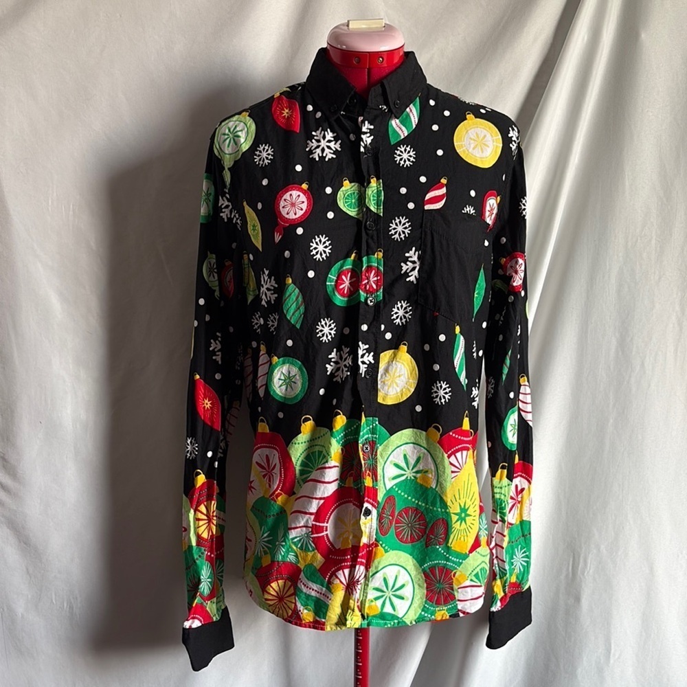 Urban Heritage Black Red Button Down Shirt SM392